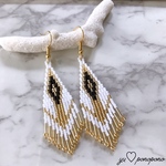 【NEW】White×goldフリンジピアス or イヤリング
