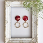 バラの花びらレジンピアス／イヤリング