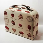 マカロン柄が可愛い★バッグ型裁縫箱（お道具箱にも）★刺繍枠対応