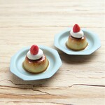 いちごとカラメルプリン
