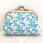 LIBERTY!「フラッターリング」小さめ四角がま口