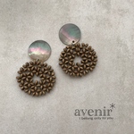 【163】shell plate × olive wood beads      …i
