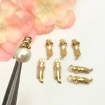 訳あり品・ぶら下がり猫ヒートンキャップ8個セット