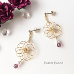 シック な ワイヤーフラワー ダリア の お花 と スワロフスキーパール の ピアス   * Dahlia * 