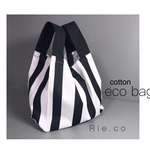 エコバッグ*  simple eco bag  ストライプ* コンビニレジ袋  収納ケース付き*  折りたたんでコンパクトに* 手提げ　size 高さ34cm 横幅26cm まち15cm 薄手* 