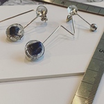 [直線と角度の青]ピアス