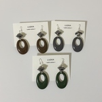 グレー × ビンテージシルバーボールピアス