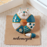 猫のブローチ　夏のうみねこ
