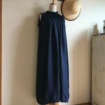 80番手リネンで作ったフリル襟ギャザーワンピース