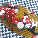 紅白椿の猫マスク♪2枚重ね（大人用）