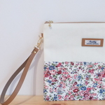 LIBERTYとハンプのクラッチバッグ