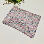 【送料無料】リバティ＊ベッツィアン　フラットポーチ