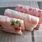 【再⭐️販1】【3枚ｾｯﾄ】８重ｶﾞｰｾﾞふわふわハンカチ★女の子用★10.5×20ｾﾝﾁ(マカロン他)