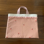 さくらんぼ刺繍とキルティングのレッスンバッグ☆