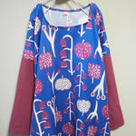 【再販】手書き風木の実　ワンピース　紺