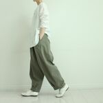 コットンリネンのゆったりパンツ　グリーン