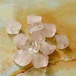 天然石0022ﾛｰｽﾞｸｵｰﾂ