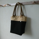 帆布のトートバッグ　黒×ベージュ