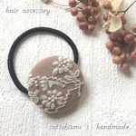 384☆ミナペルホネン☆くるみボタンのヘアゴム☆ハンドメイド☆刺繍☆odyssey