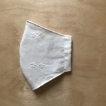 花柄　刺繍　立体マスク