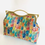 リバティ　がま口バッグ