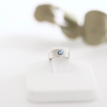 受注作成【シルバー950 】イヤーカフ　アクアマリンを一粒付けたシンプルデザイン　メンズにも似合います。