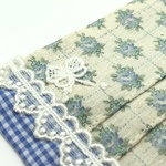 爽やかな花柄のレースモチーフマスク　(M size オフホワイト)