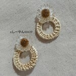 特別価格❤️クリアフラワー×プチサイズのラタンピアス