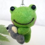 【ａ様ご予約品】カエルちゃんのストラップ