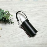 除菌ｽﾌﾟﾚｰホルダー　本革黒×ピンクステッチ