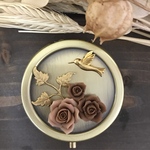 ブラウンローズと小鳥 ピルケース アクセサリーケース