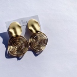 マットゴールド♡グルグルピアス