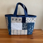 刺繍×パッチワークのトートバッグ　ブルー系