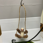 ぶら下がりナマケモノくん