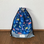 恐竜プリントのお着替え袋