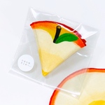 リンゴのハンカチ