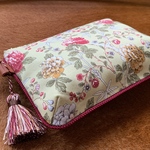 ウィリアム・モリス　タングレイのポーチ