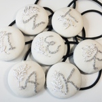 白い羽根✨アルファベットヘアゴム ホワイト