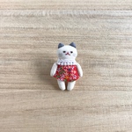 子猫のブローチ