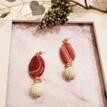一点物#天然石とウッドボールの秋色ピアス♡