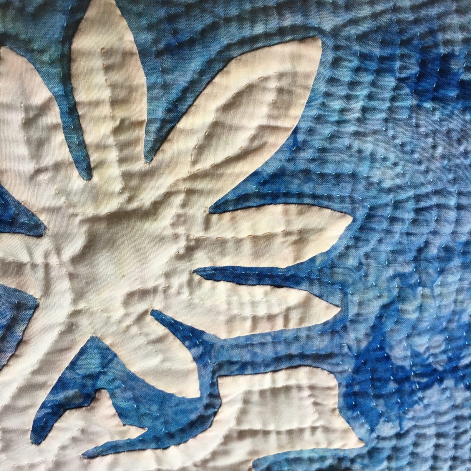 ハワイアンキルトタペストリー♡ ハワイアンキルトタペストリー - メルカリ