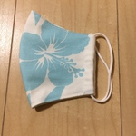 【１点のみ！】ハンドメイド★大人マスク☆ハイビスカス☆ハワイ☆夏☆ほんの少し大きめ