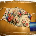 真夏のマスク⭐薔薇⭐アイスコットン⭐接触冷感⭐大人用手作り立体マスク⭐3層構造✨   