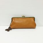 【人気再販】　レザーのがま口ペンケース（キャメル）