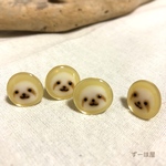コロっとゆるかわ✩　なまけものピアス♪（ライトカラー）