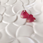 【再販20】バラの花びらを使用したハート型ピアス