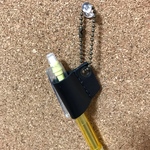 革のペンホルダー