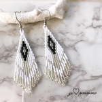 silver×white fringe pierce earring