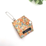 KIDSサイズ🌼マスクケース🎀Liberty/Betsy Ann/orange🎀ラミネート　マスク　仮置き　マスクポーチ　リバティ　ちょいおき　