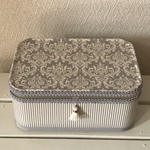 ♡再販27♡ メイクボックス マスクケース ダマスク×ストライプ